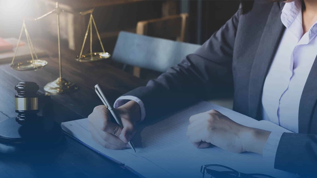 TÉCNICO EM LICITAÇÕES - CÂMARA MUNICIPAL DE MANDIRITUBA-PR